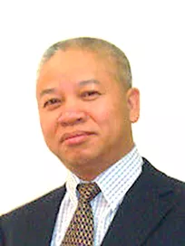 余木华 · 东华大学